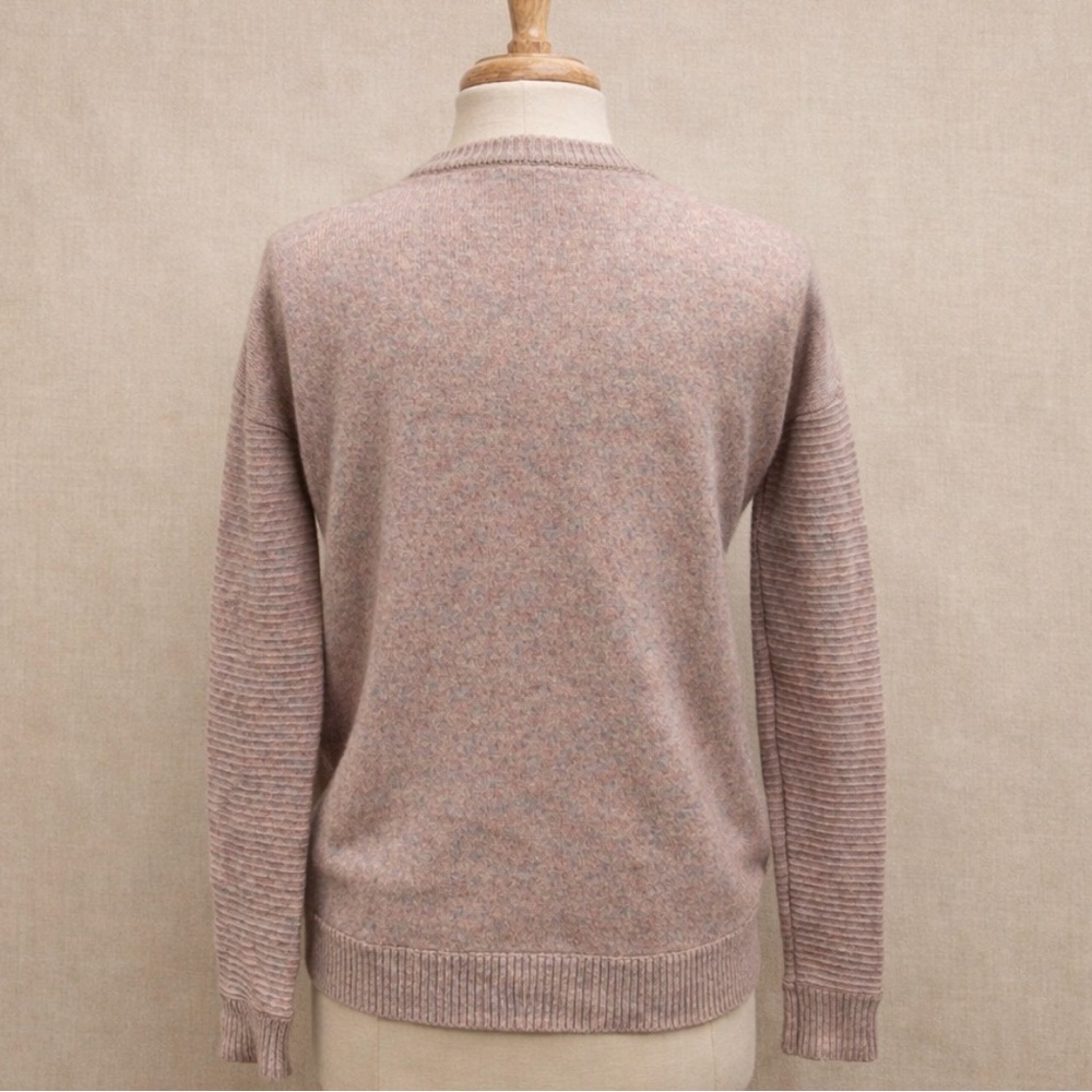 Women's Pink Sweater - Picture 4 of 6